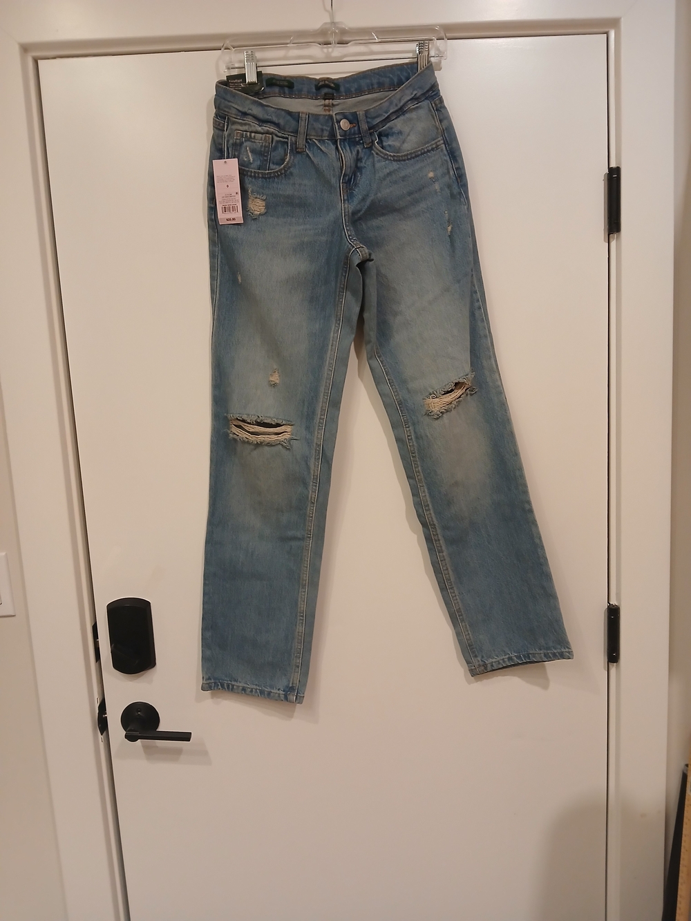 Wild Faɓle Light Blue Distressed Women's Jeans